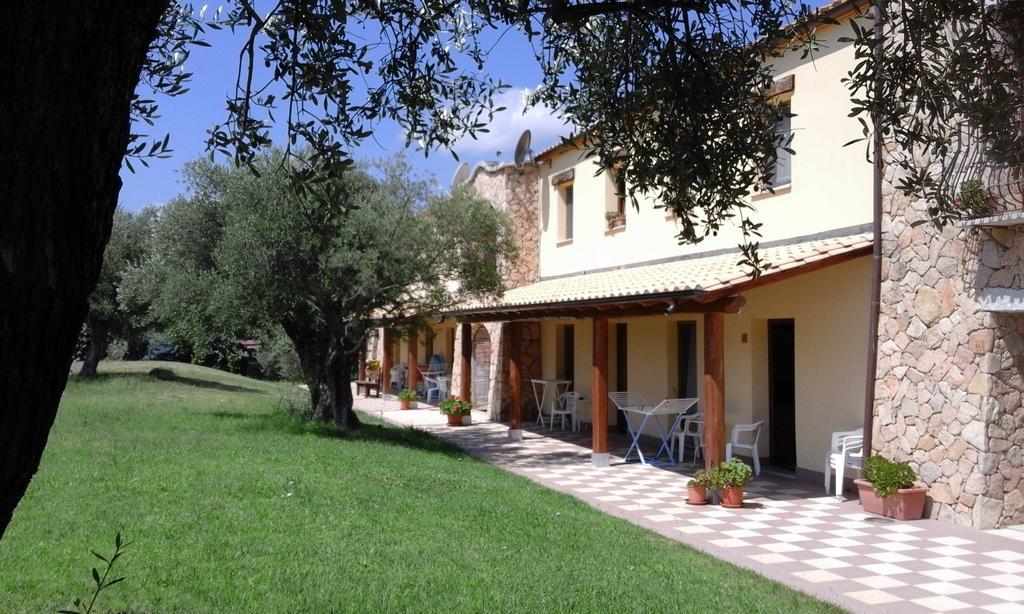 Hotel كارديدو المظهر الخارجي الصورة