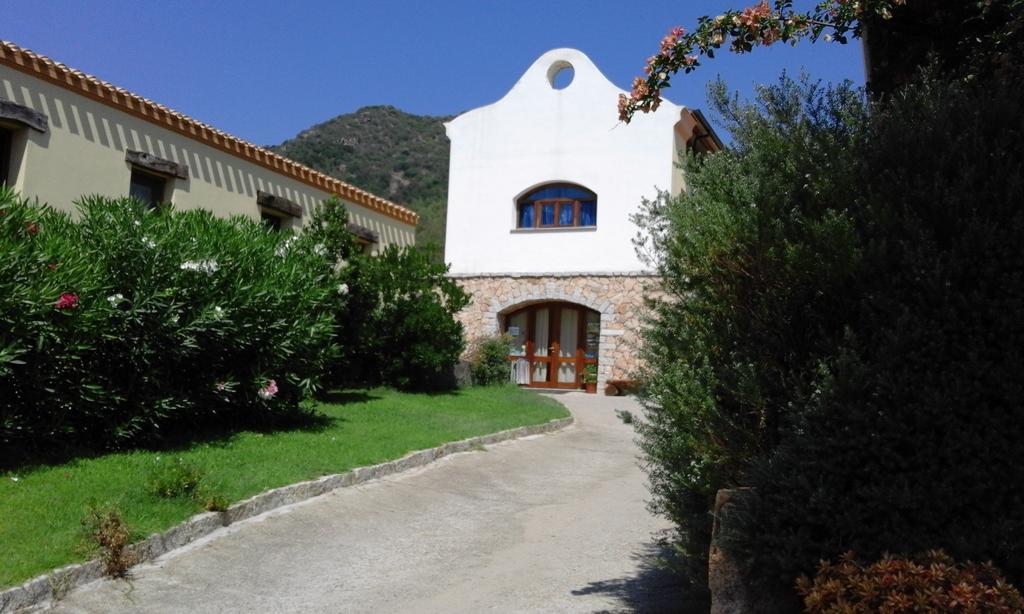 Hotel كارديدو المظهر الخارجي الصورة