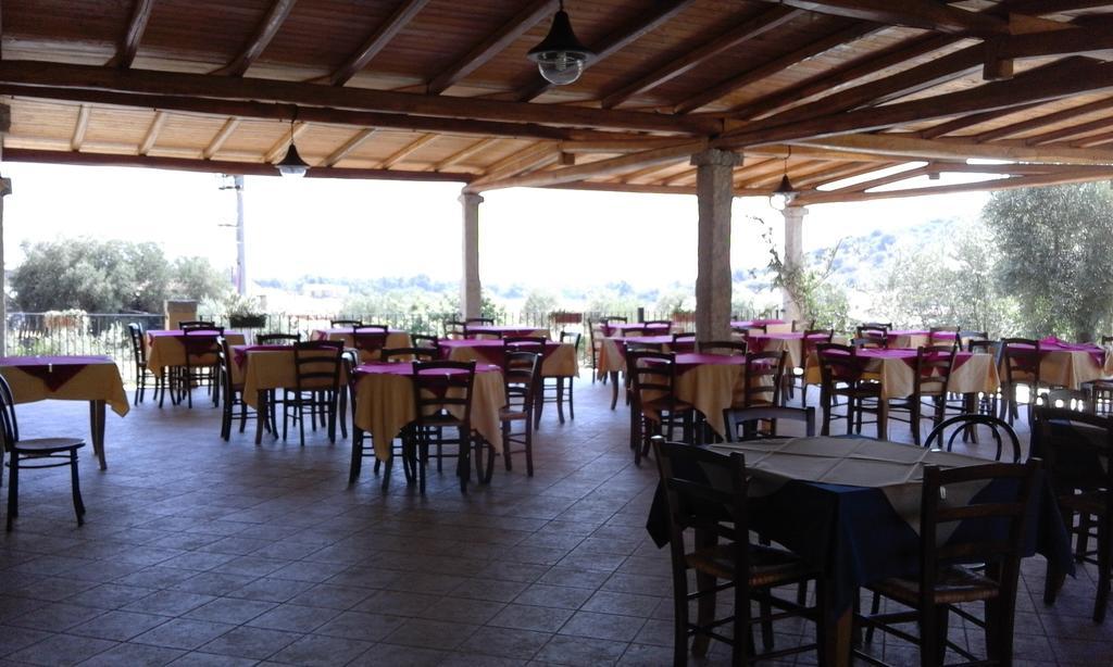 Hotel كارديدو المظهر الخارجي الصورة
