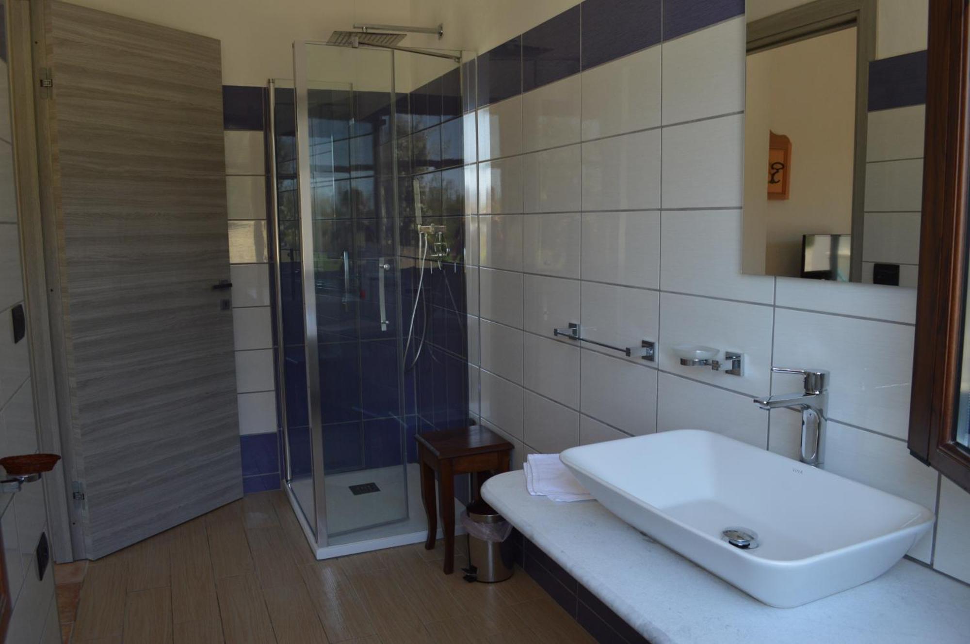Hotel كارديدو المظهر الخارجي الصورة